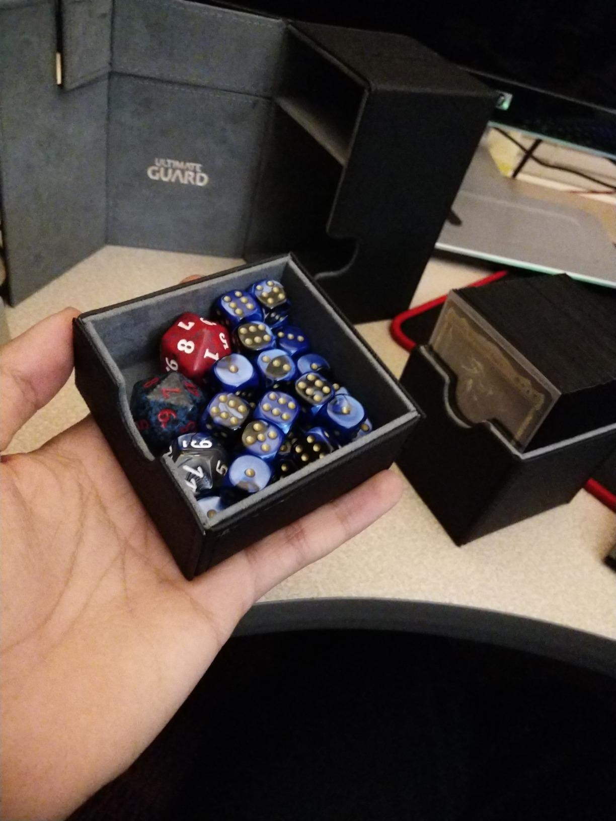 Solide für Yu-Gi-Oh und Magic