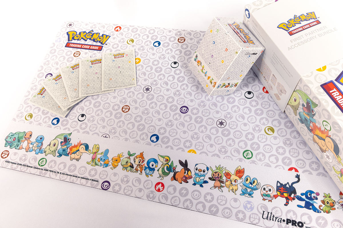 ultra-pro-first-partner-zubeh-r-bundle-spielmatte-65-sleeves-deck-box-f-r-pok-mo image 1