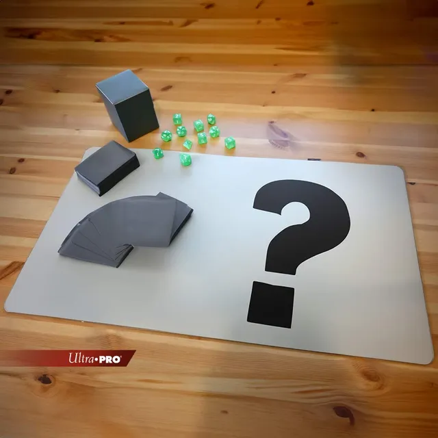 ultra-pro-mystery-playmat-zufalls-design-aus-limitierten-editionen-24-x-13-5-zol image 1