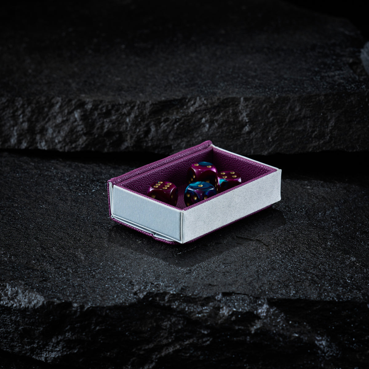 dragon-shield-dragon-tray-purple-frost-einsatz-f-r-dragon-box image 1