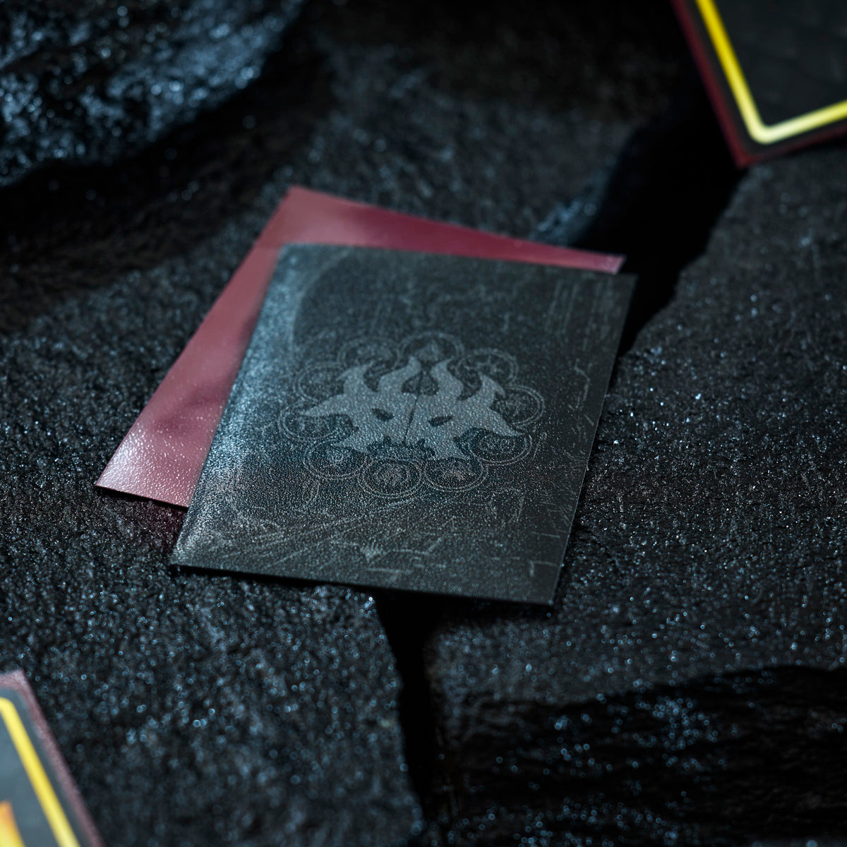 dragon-shield-matte-dual-art-sleeves-guildpact-cult-of-rakdos-100 image 2